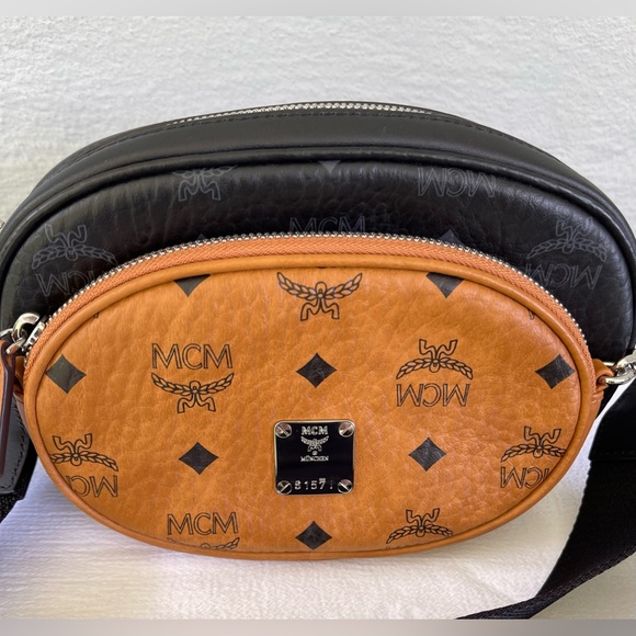 HTF $895 MCM Essential Visetos Double Pochette Crossbody Bag Cognac Black EUC - Picture 3 of 16